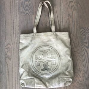 Metallic Cracked Tote